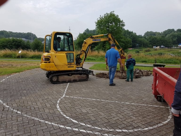 Basketballplatz wird erneuert – Gemeinschaftsplatz Rüstersiel